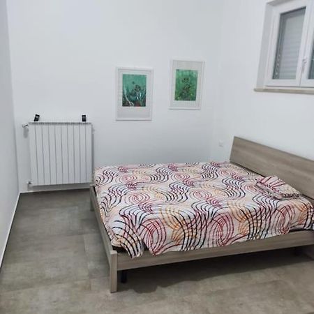 Appartamento Sul Mare Con Parcheggio Privato مونوبولي المظهر الخارجي الصورة
