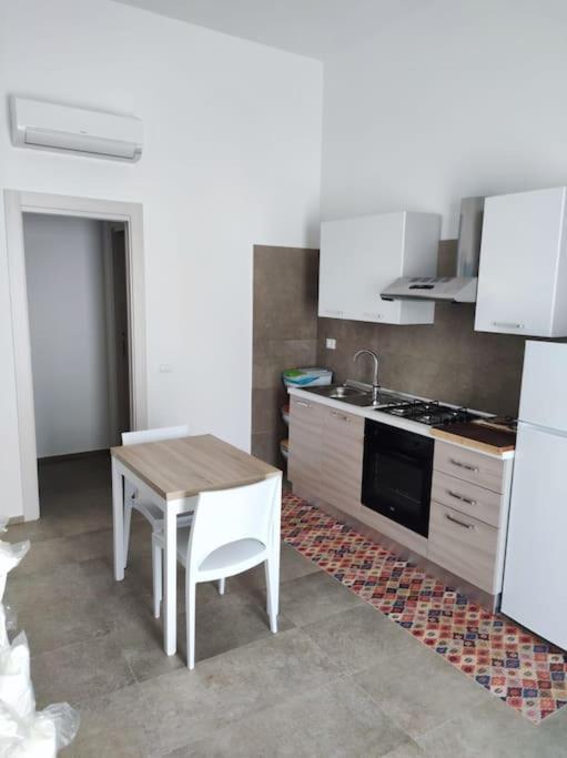 Appartamento Sul Mare Con Parcheggio Privato مونوبولي المظهر الخارجي الصورة